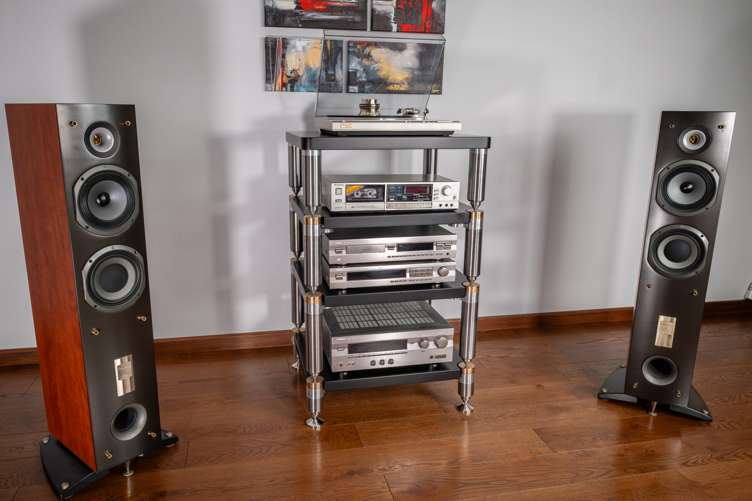 Tall Single-Compartment Audio Rack